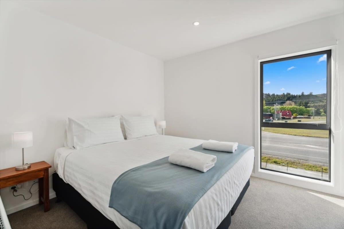 Rivers Edge - Alberttown Albert Town Exterior photo